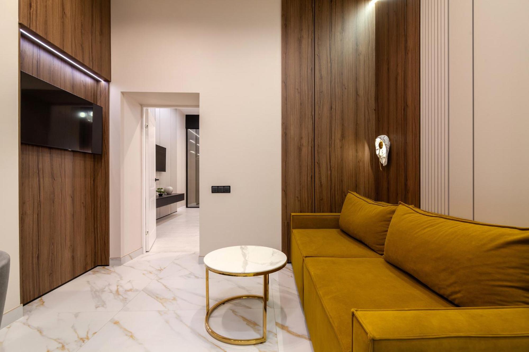 Leogrand Jacuzzi On Malaniuka 2 * Lviv